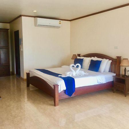 Samui Mermaid Beachfront Банг-Рак Номер фото
